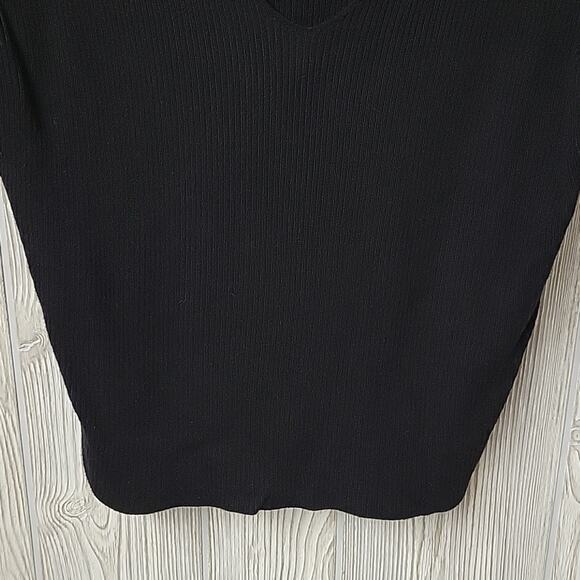 Express Black Lace Puff Sleeve V Neck  Sweater Top Womens Size Medium - Picture 3 of 8